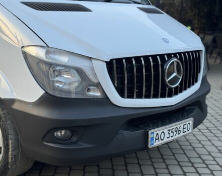 Белый Мерседес Sprinter, объемом двигателя 0 л и пробегом 564 тыс. км за 21999 $, фото 4 на Automoto.ua