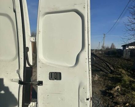 Белый Мерседес Sprinter, объемом двигателя 2.1 л и пробегом 410 тыс. км за 15500 $, фото 10 на Automoto.ua
