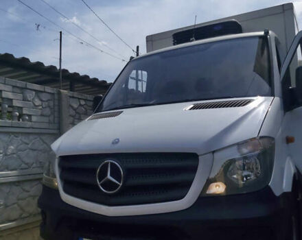 Белый Мерседес Sprinter, объемом двигателя 2.14 л и пробегом 163 тыс. км за 16000 $, фото 2 на Automoto.ua