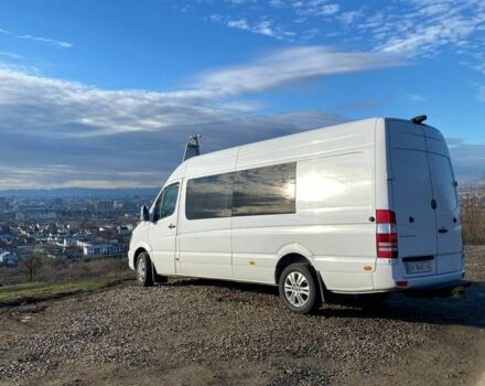 Белый Мерседес Sprinter, объемом двигателя 3 л и пробегом 700 тыс. км за 30034 $, фото 2 на Automoto.ua
