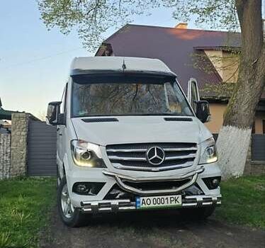 Белый Мерседес Sprinter, объемом двигателя 2.1 л и пробегом 380 тыс. км за 22000 $, фото 16 на Automoto.ua