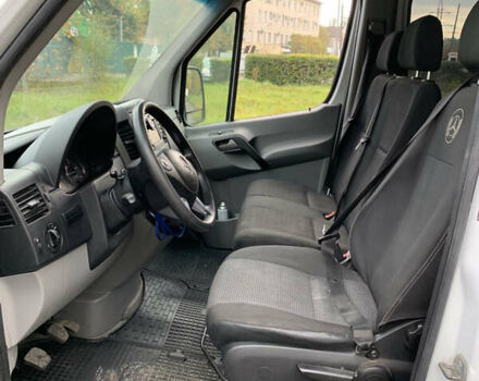 Белый Мерседес Sprinter, объемом двигателя 2.1 л и пробегом 377 тыс. км за 23000 $, фото 16 на Automoto.ua