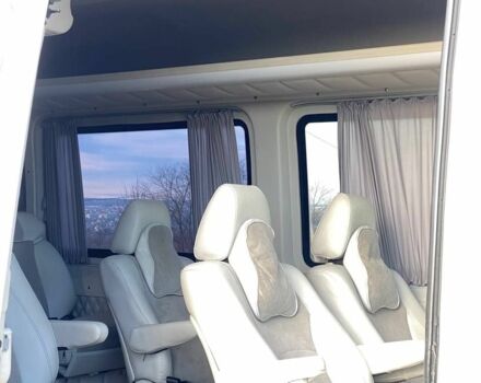Белый Мерседес Sprinter, объемом двигателя 3 л и пробегом 700 тыс. км за 30034 $, фото 4 на Automoto.ua