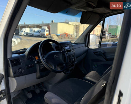 Білий Мерседес Sprinter, об'ємом двигуна 2.1 л та пробігом 310 тис. км за 16800 $, фото 9 на Automoto.ua
