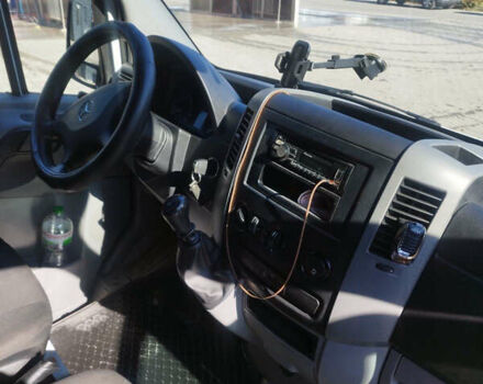Белый Мерседес Sprinter, объемом двигателя 2.14 л и пробегом 500 тыс. км за 15500 $, фото 14 на Automoto.ua