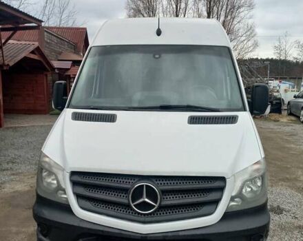 Белый Мерседес Sprinter, объемом двигателя 2.14 л и пробегом 345 тыс. км за 15300 $, фото 2 на Automoto.ua