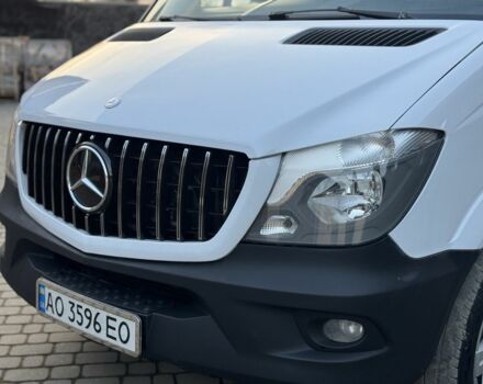 Белый Мерседес Sprinter, объемом двигателя 2.1 л и пробегом 564 тыс. км за 21999 $, фото 3 на Automoto.ua