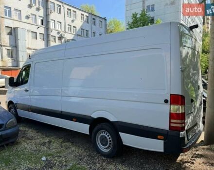 Белый Мерседес Sprinter, объемом двигателя 0 л и пробегом 220 тыс. км за 16000 $, фото 2 на Automoto.ua