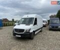 Белый Мерседес Sprinter, объемом двигателя 2.2 л и пробегом 325 тыс. км за 16800 $, фото 2 на Automoto.ua