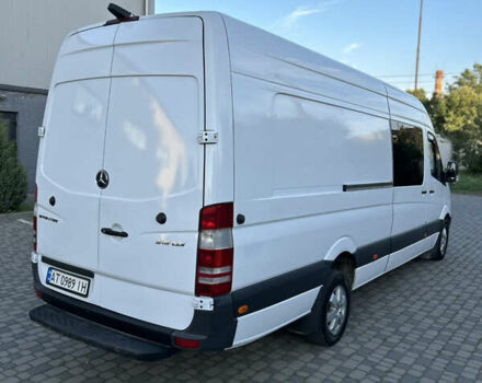 Белый Мерседес Sprinter, объемом двигателя 3 л и пробегом 530 тыс. км за 26999 $, фото 63 на Automoto.ua