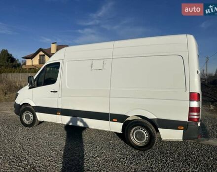 Белый Мерседес Sprinter, объемом двигателя 2.1 л и пробегом 410 тыс. км за 15500 $, фото 6 на Automoto.ua