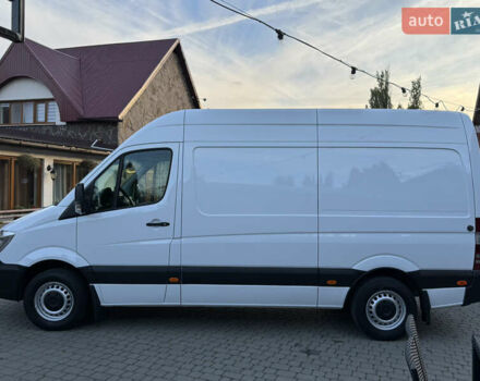 Белый Мерседес Sprinter, объемом двигателя 2.1 л и пробегом 385 тыс. км за 14999 $, фото 9 на Automoto.ua