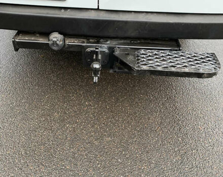 Белый Мерседес Sprinter, объемом двигателя 2.1 л и пробегом 377 тыс. км за 23000 $, фото 7 на Automoto.ua