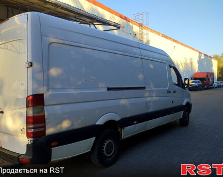 Белый Мерседес Sprinter, объемом двигателя 2.1 л и пробегом 490 тыс. км за 15000 $, фото 2 на Automoto.ua