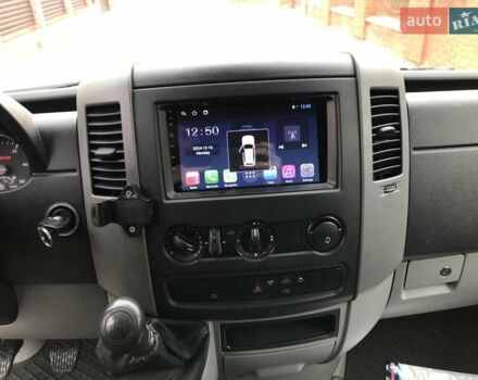 Белый Мерседес Sprinter, объемом двигателя 2.1 л и пробегом 263 тыс. км за 21600 $, фото 13 на Automoto.ua