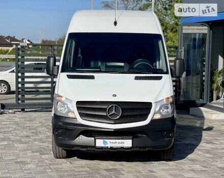 Белый Мерседес Sprinter, объемом двигателя 2.2 л и пробегом 258 тыс. км за 20550 $, фото 3 на Automoto.ua