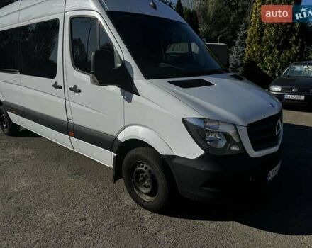 Белый Мерседес Sprinter, объемом двигателя 2.14 л и пробегом 391 тыс. км за 18000 $, фото 5 на Automoto.ua