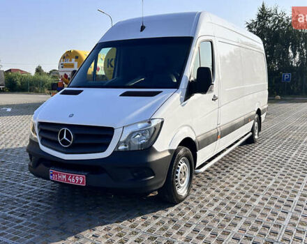 Белый Мерседес Sprinter, объемом двигателя 0 л и пробегом 287 тыс. км за 20850 $, фото 16 на Automoto.ua