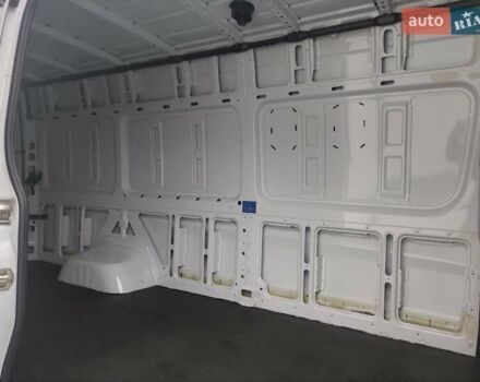 Белый Мерседес Sprinter, объемом двигателя 0 л и пробегом 290 тыс. км за 27000 $, фото 36 на Automoto.ua