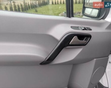 Белый Мерседес Sprinter, объемом двигателя 0 л и пробегом 290 тыс. км за 27000 $, фото 16 на Automoto.ua
