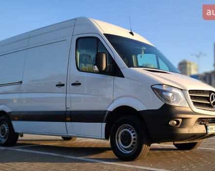 Белый Мерседес Sprinter, объемом двигателя 2.2 л и пробегом 375 тыс. км за 17400 $, фото 4 на Automoto.ua