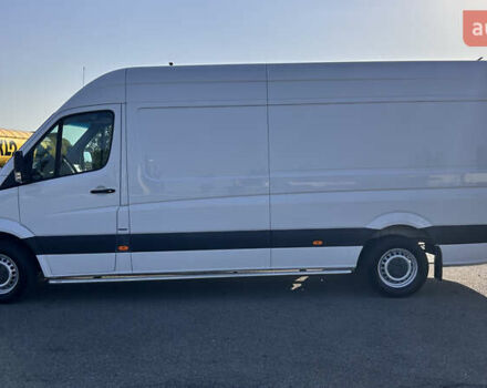 Белый Мерседес Sprinter, объемом двигателя 0 л и пробегом 287 тыс. км за 20850 $, фото 5 на Automoto.ua