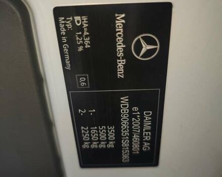 Білий Мерседес Sprinter, об'ємом двигуна 0 л та пробігом 326 тис. км за 13800 $, фото 12 на Automoto.ua