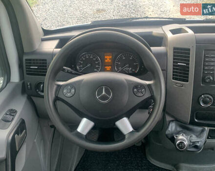 Белый Мерседес Sprinter, объемом двигателя 3 л и пробегом 310 тыс. км за 27990 $, фото 14 на Automoto.ua