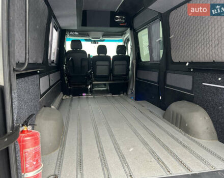 Белый Мерседес Sprinter, объемом двигателя 2.1 л и пробегом 506 тыс. км за 18999 $, фото 20 на Automoto.ua