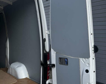 Білий Мерседес Sprinter, об'ємом двигуна 2.2 л та пробігом 385 тис. км за 16800 $, фото 8 на Automoto.ua