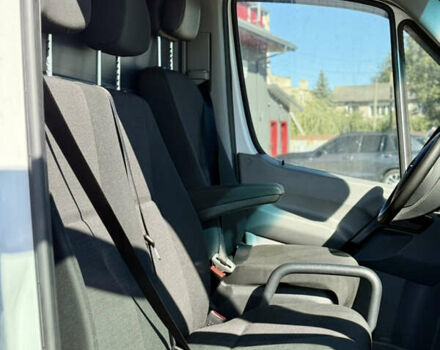 Белый Мерседес Sprinter, объемом двигателя 3 л и пробегом 245 тыс. км за 32000 $, фото 14 на Automoto.ua