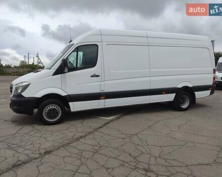 Белый Мерседес Sprinter, объемом двигателя 0 л и пробегом 291 тыс. км за 28800 $, фото 2 на Automoto.ua