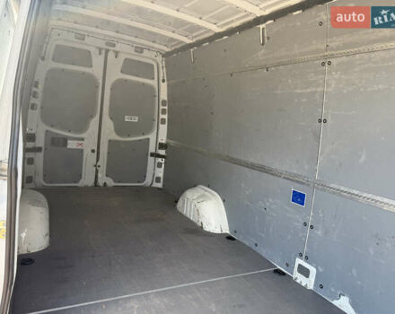 Белый Мерседес Sprinter, объемом двигателя 2.14 л и пробегом 331 тыс. км за 18900 $, фото 16 на Automoto.ua