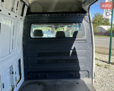 Белый Мерседес Sprinter, объемом двигателя 2.14 л и пробегом 430 тыс. км за 37500 $, фото 12 на Automoto.ua