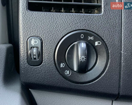 Белый Мерседес Sprinter, объемом двигателя 3 л и пробегом 310 тыс. км за 27990 $, фото 21 на Automoto.ua