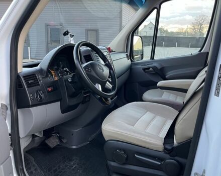 Білий Мерседес Sprinter, об'ємом двигуна 2.1 л та пробігом 320 тис. км за 25000 $, фото 19 на Automoto.ua