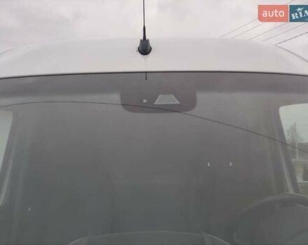Белый Мерседес Sprinter, объемом двигателя 0 л и пробегом 290 тыс. км за 27000 $, фото 61 на Automoto.ua