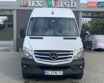 Белый Мерседес Sprinter, объемом двигателя 3 л и пробегом 307 тыс. км за 27990 $, фото 1 на Automoto.ua