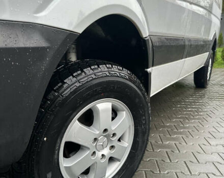 Белый Мерседес Sprinter, объемом двигателя 2.9 л и пробегом 340 тыс. км за 25000 $, фото 6 на Automoto.ua