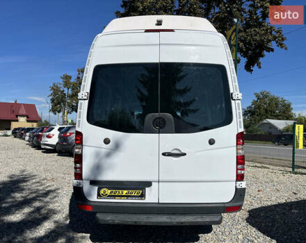 Белый Мерседес Sprinter, объемом двигателя 2.14 л и пробегом 430 тыс. км за 37500 $, фото 4 на Automoto.ua