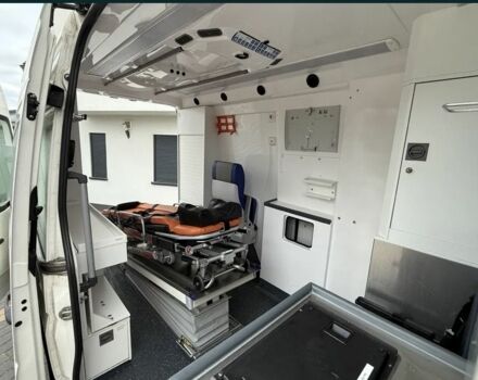 Белый Мерседес Sprinter, объемом двигателя 2.2 л и пробегом 333 тыс. км за 20374 $, фото 6 на Automoto.ua