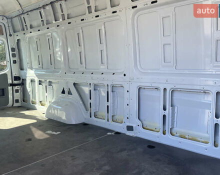 Белый Мерседес Sprinter, объемом двигателя 2.14 л и пробегом 430 тыс. км за 37500 $, фото 9 на Automoto.ua