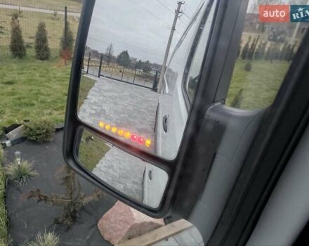 Белый Мерседес Sprinter, объемом двигателя 0 л и пробегом 290 тыс. км за 27000 $, фото 22 на Automoto.ua