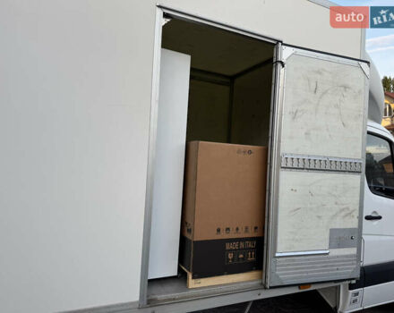 Белый Мерседес Sprinter, объемом двигателя 2.14 л и пробегом 331 тыс. км за 21500 $, фото 13 на Automoto.ua