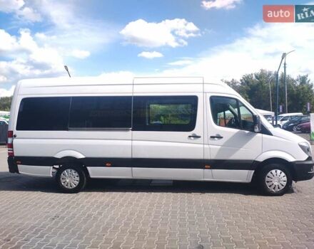 Білий Мерседес Sprinter, об'ємом двигуна 0 л та пробігом 326 тис. км за 13800 $, фото 7 на Automoto.ua