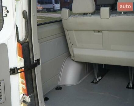 Белый Мерседес Sprinter, объемом двигателя 2.2 л и пробегом 320 тыс. км за 19600 $, фото 16 на Automoto.ua
