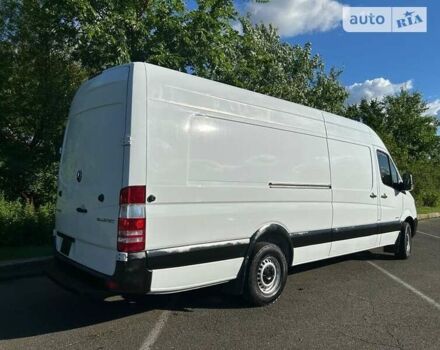 Белый Мерседес Sprinter, объемом двигателя 3 л и пробегом 73 тыс. км за 2900 $, фото 3 на Automoto.ua