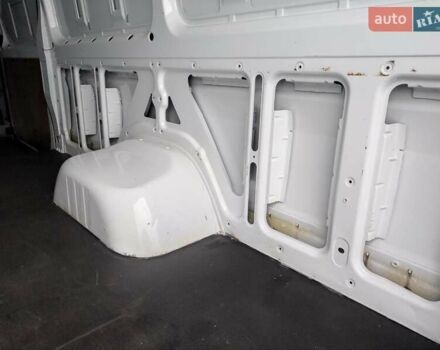Белый Мерседес Sprinter, объемом двигателя 0 л и пробегом 290 тыс. км за 27000 $, фото 42 на Automoto.ua