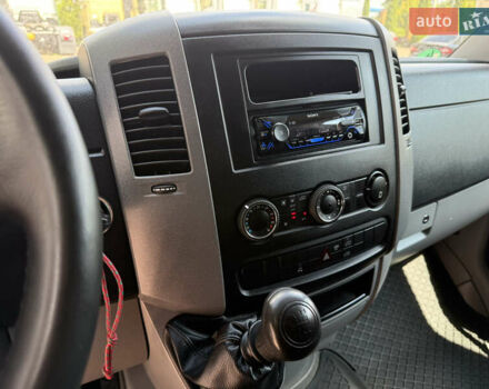 Белый Мерседес Sprinter, объемом двигателя 2.14 л и пробегом 331 тыс. км за 18900 $, фото 34 на Automoto.ua