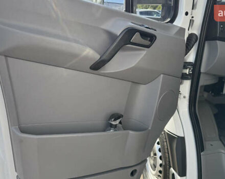 Белый Мерседес Sprinter, объемом двигателя 2.2 л и пробегом 275 тыс. км за 21900 $, фото 23 на Automoto.ua